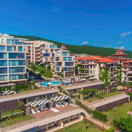 East Marina View Apartman