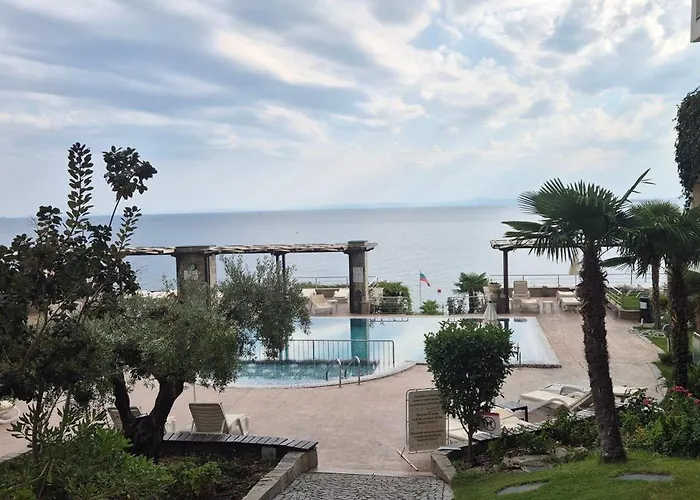 East Marina View Apartment Sweti Wlas