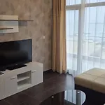 East Marina View Apartman