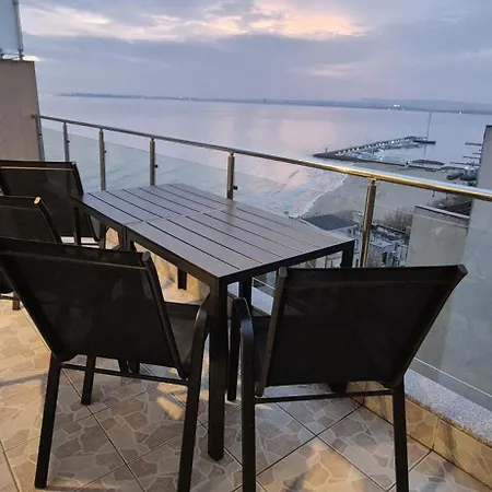 East Marina View Lejlighed *