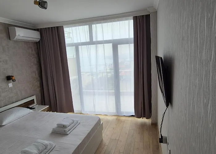 East Marina View شقة